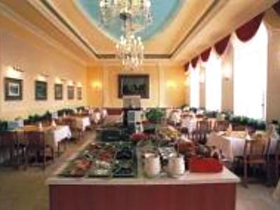 Krivan Hotel Κάρλοβι Βάρι Εξωτερικό φωτογραφία